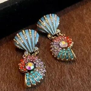 Vintage Seashell Blue Ocean Crystal Earrings